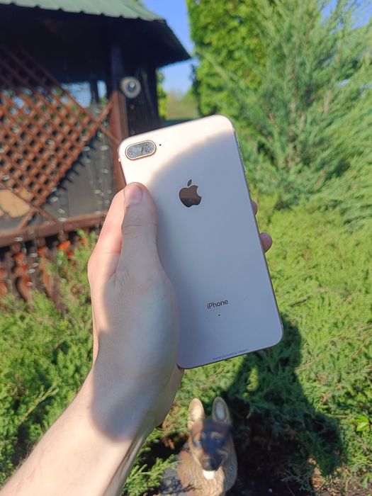 Apple iPhone 8 plus 64gb neverlook