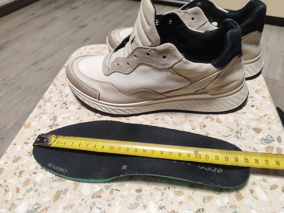 кросівки ECCO ST.1 W р-38