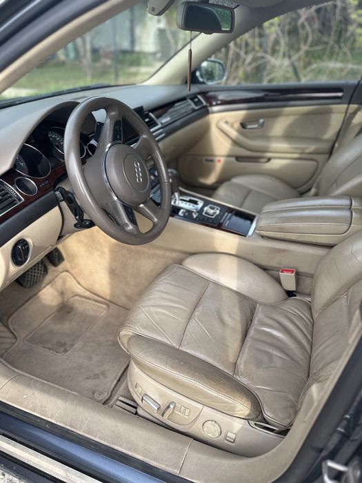 Audi A8 D3 4.2 V8 MPI