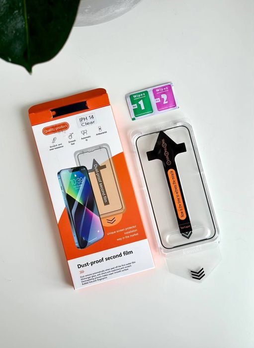 Захисне скло Айфон 15 про макс та інші скло на iPhone защитное стекло