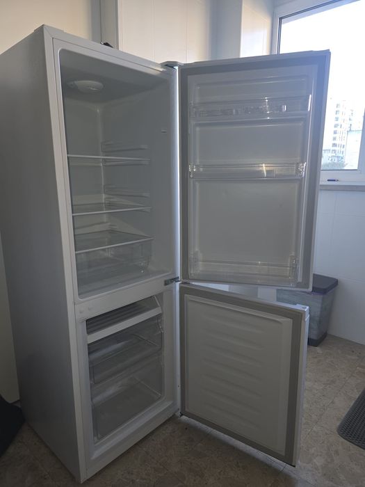 Frigorífico combinado 175L kunft