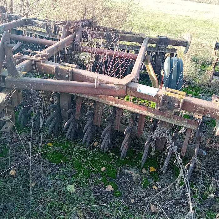 Борона БІГ-3     .