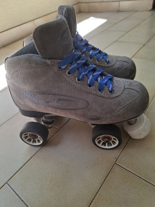 Conjunto de botas de Hóquei em Patins  JET.