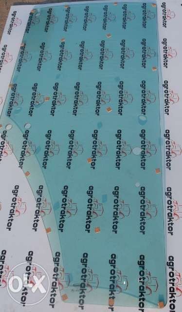 Części - Szyba drzwi JOHN DEERE SERI 6 6510,6000,6010,6020,6030,6100