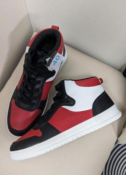 Кросівки чоловічі високі primark