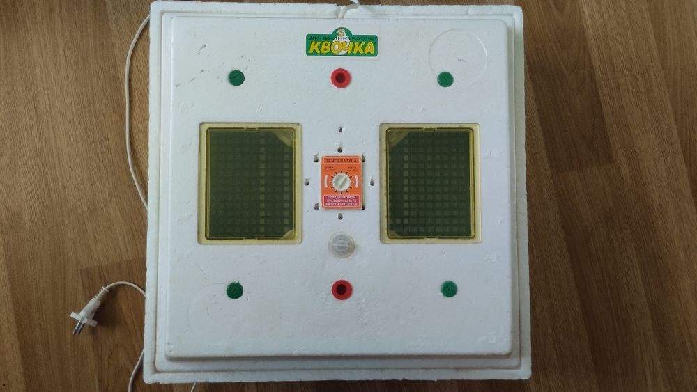 Інкубатор квочка