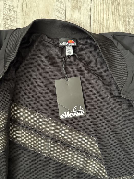 Бомбер, вітровка, спортивка Ellesse
