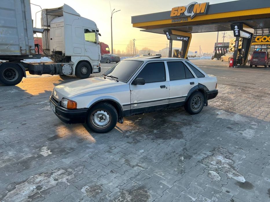 Ford escort 1.4.