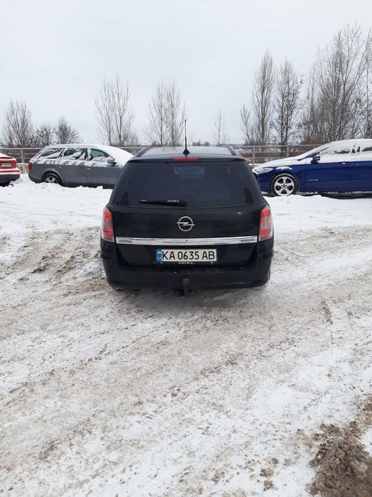 Опель Астра Н 2009