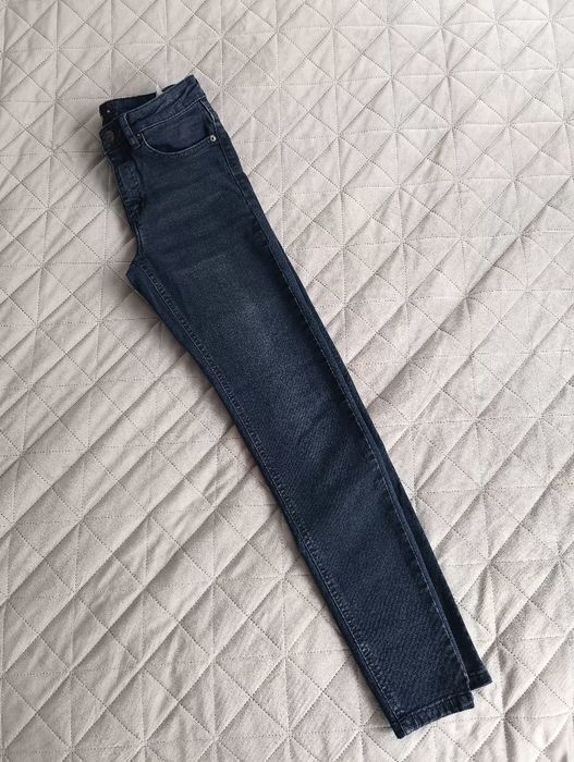 Spodnie jeansowe Skiny Sinsay roz.34 NOWE