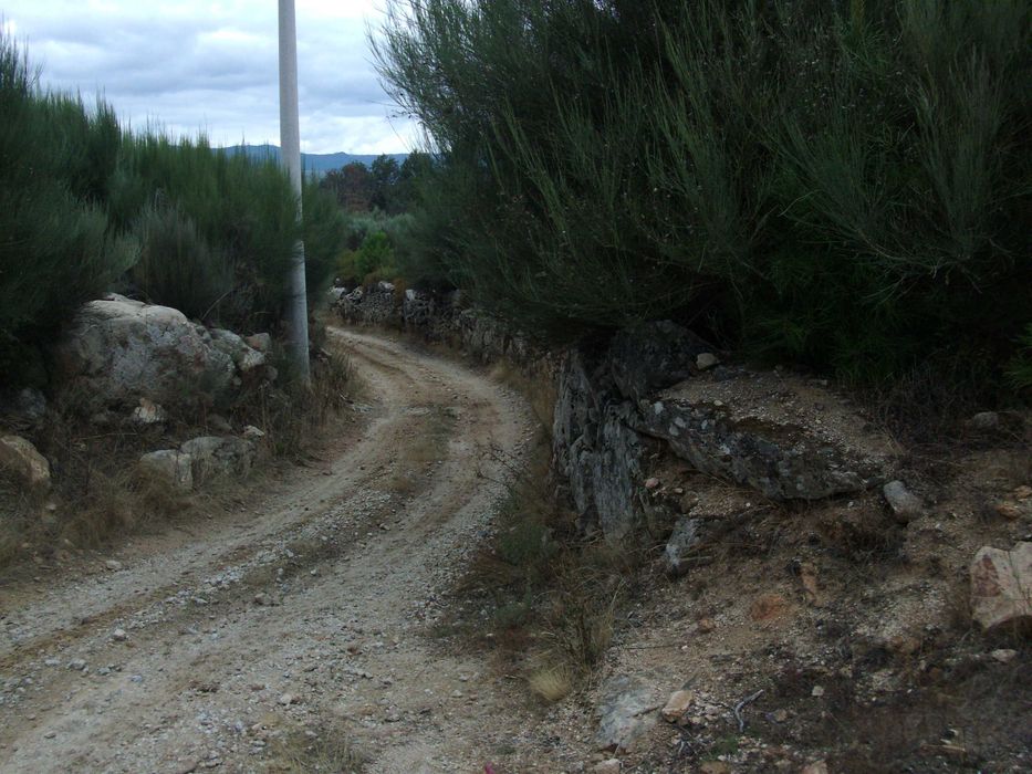 Terreno RUSTICO 3500m2 c/ vista deslumbrante sobre Albufeira Rio Vilar