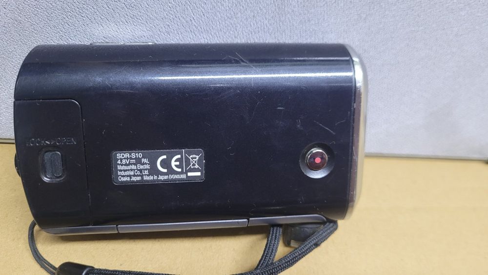 Відеокамера Panasonic CDR-S10