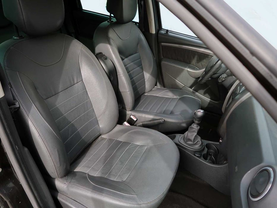 Dacia Duster 1.5 DCi, nacional, de 2014 em excelente estado