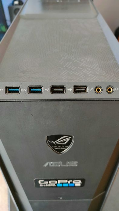 Caixa ASUS ROG CG848064172193717634122