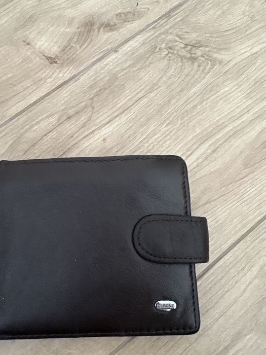 Продается кошелек dr.bond