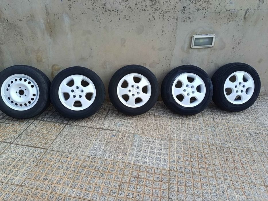 Jantes especiais brancas R15 5 furos