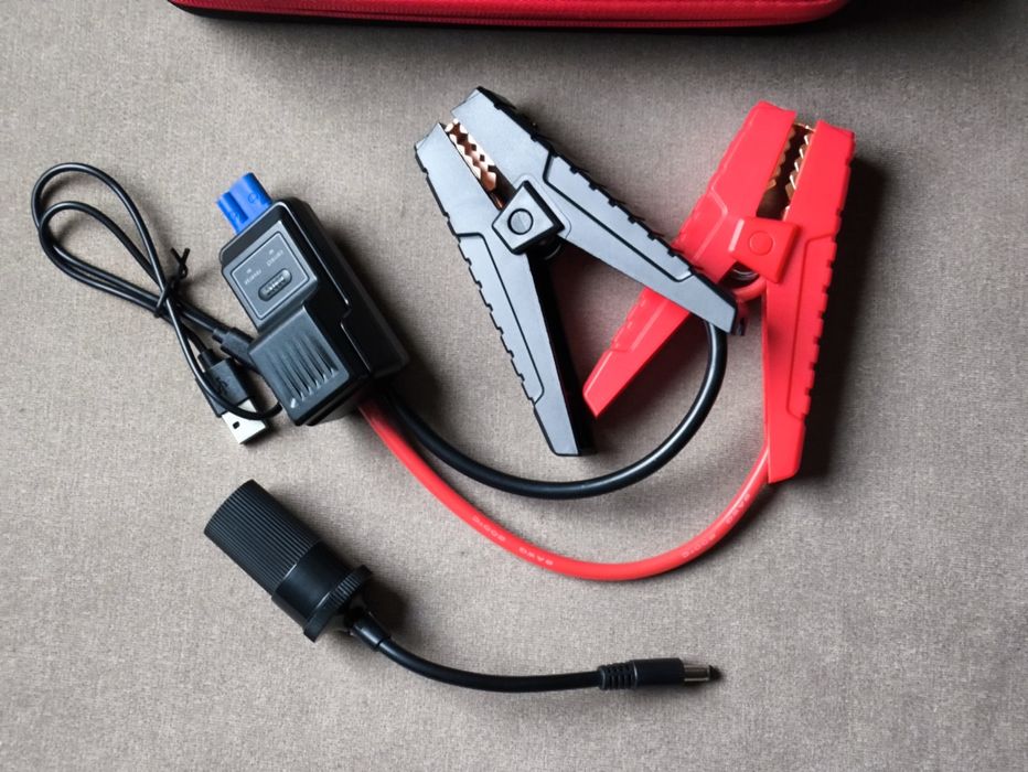 Urządzenie rozruchowe GOOLOO GP4000 PLUS