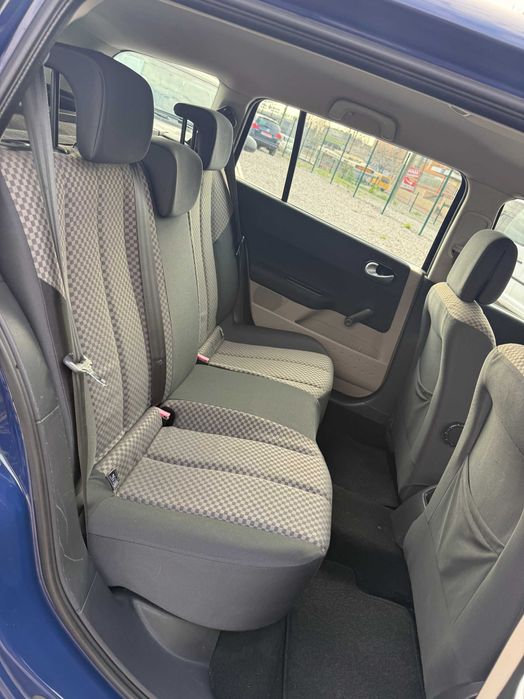 Продам Renault Megane 2005 рік можлива розстрочка,кредит,обмін!