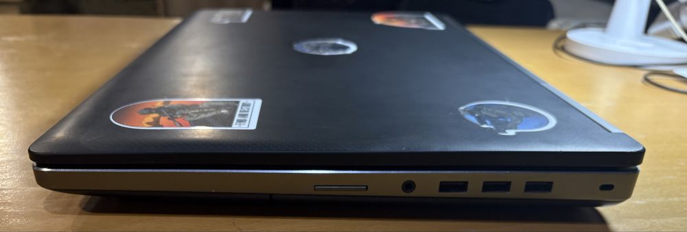 Ноутбук 17.3”, p4200 - 8gb, ram 16, i7 , ssd 256