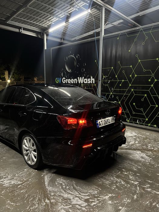 Продам Lexus is 250 F sport
