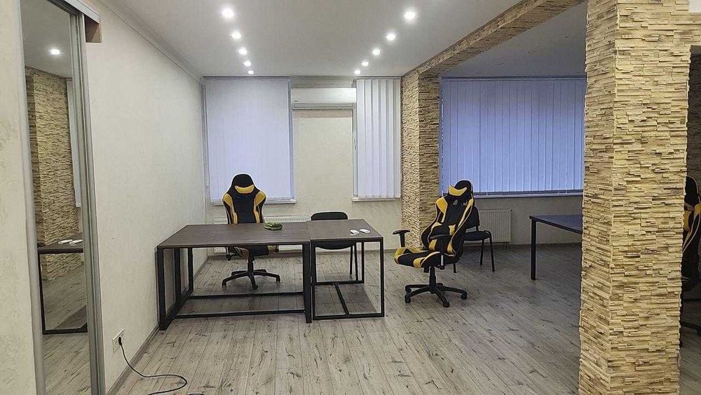 Офіс ЖК Комфорт Таун Сучасний ремонт!