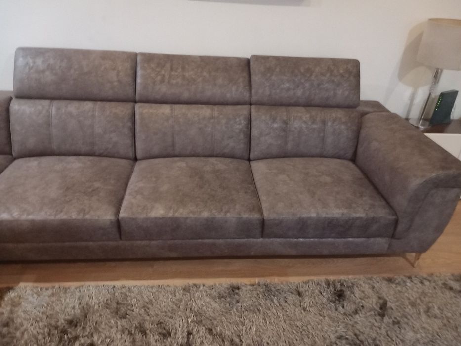 Vendo sofá de canto novo