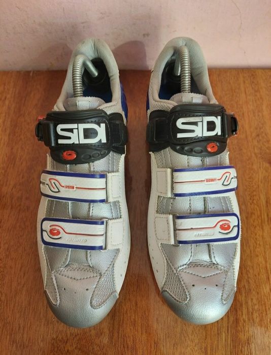 Велотуфлі sidi genius 5 prp simano оригінал 

Розмір по бірці: 44

(Ро