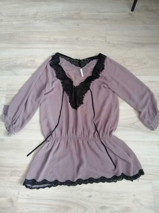 Sprzedam ubrania widoczne na zdjęciach