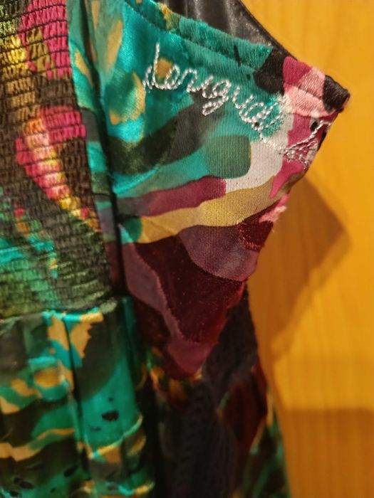 Vestido da DESIGUAL tamanho S