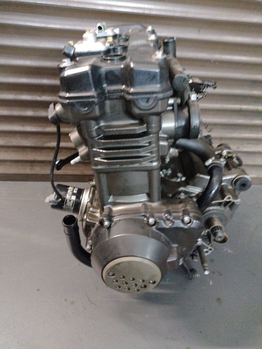 Silnik kawasaki z 1000 rok 03-