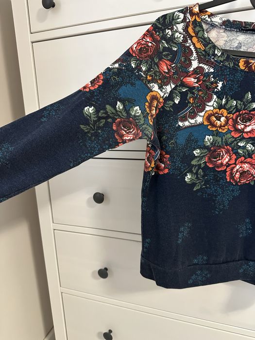 Granatowa bluza w kwiaty Oodji xxs / xs / s