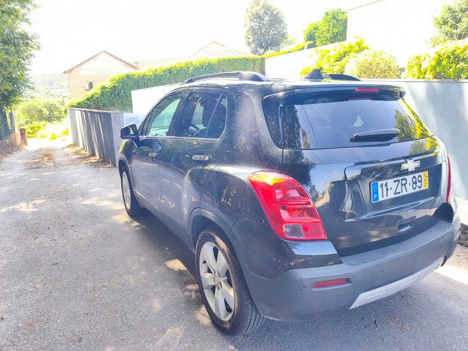 Chevrolet Trax 1.7 D-AWD 4x4 LTZ (motor isuzo) – Excelente Estado (único dono)