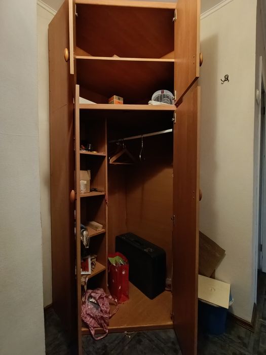 Угловой шкаф состояние хорошее