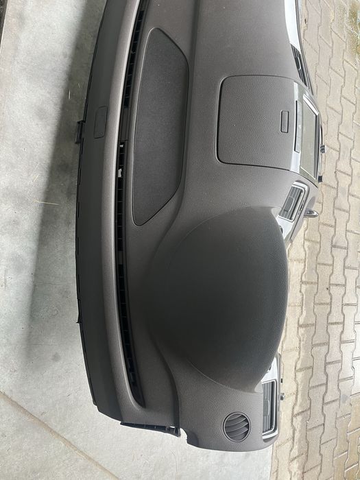Konsola, airbag, pasy vw tuareg 7P brazowa