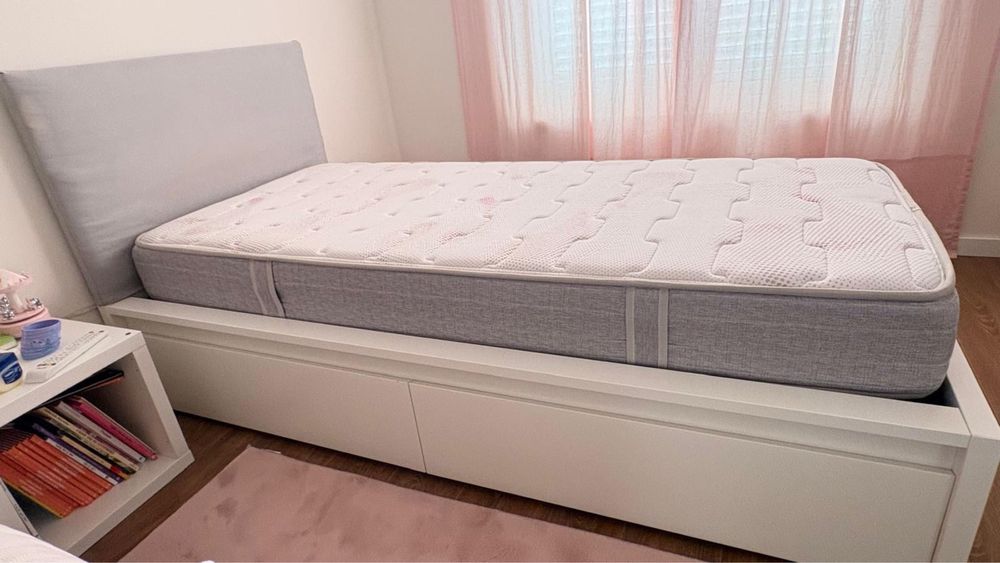 Conjunto 2 Camas individuais IKEA MALM 90x200 + Colchões + Gavetões