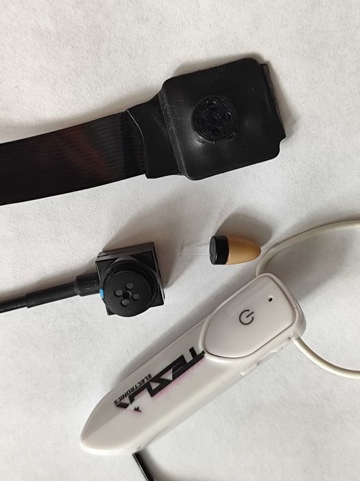 Mikrokamera guzik + mikrosłuchawka + mikrofon. Możliwość testu online.