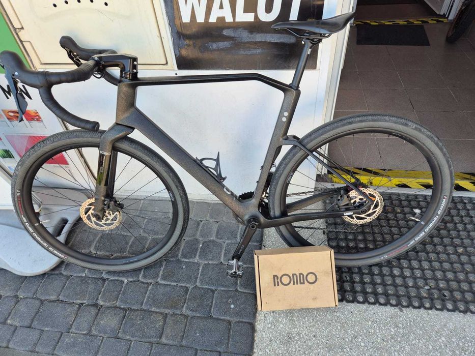 Rower Rondo Ratt CF2 stan bardzo dobry / zakupiony maj 2024