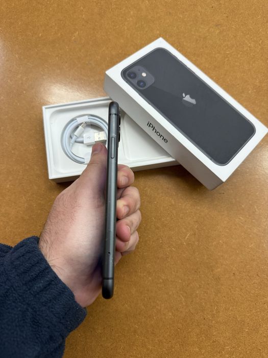 iPhone 11  64Gb Black