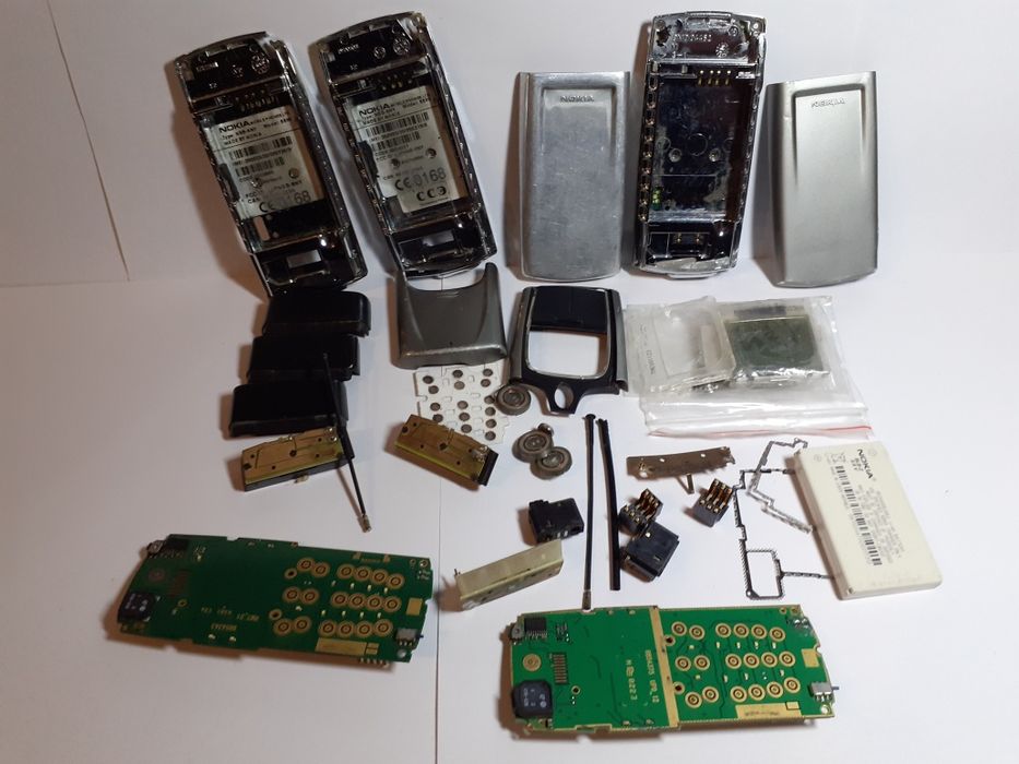 Nokia 8850 8890 запчастини