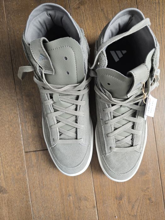 Adidas кеди високі, znsored hi sueted