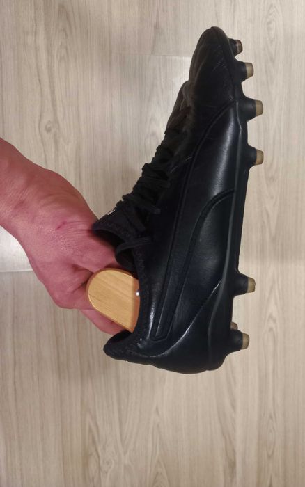 Чоловічі бутси Puma King Pro SG чорні натуральна шкіра для хлопця р 42