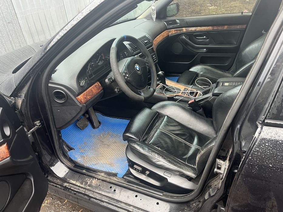 Продам е39 1998г