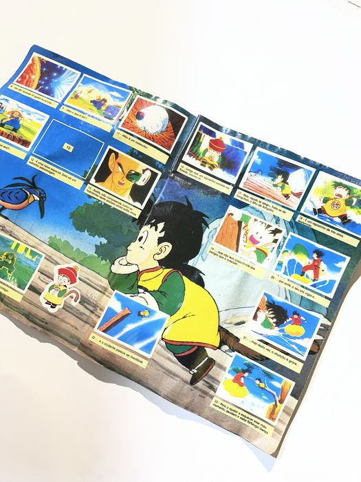 Álbum de cromos Dragon Ball Z Panini em português