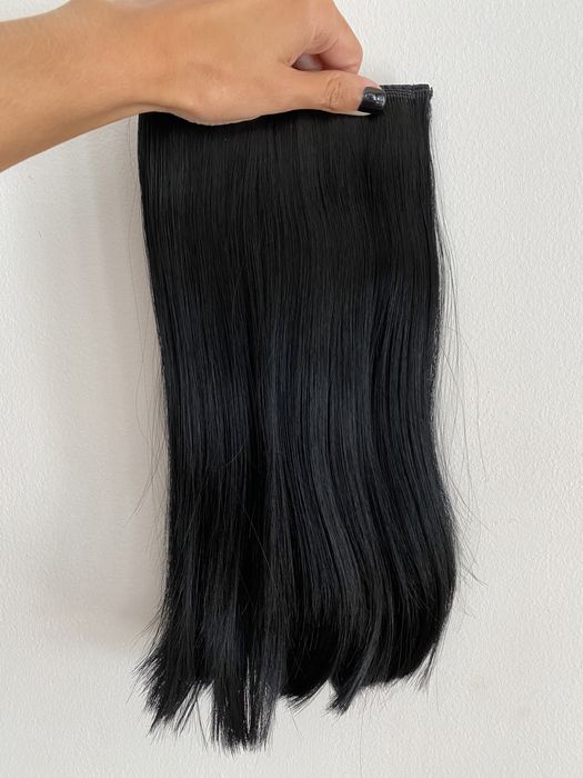 Extensões de cabelo sintético preto