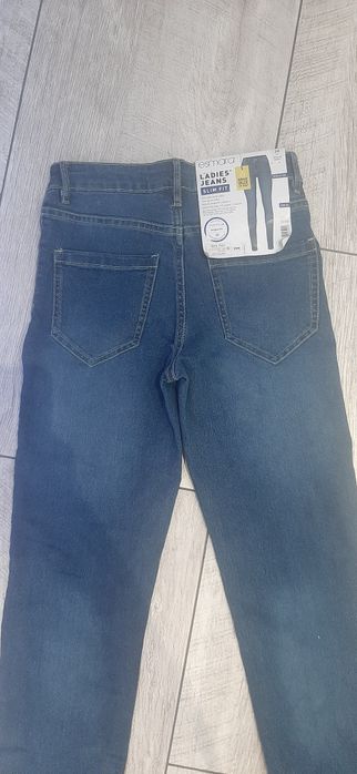 Spodnie jeansy damskie Nowe r. 34