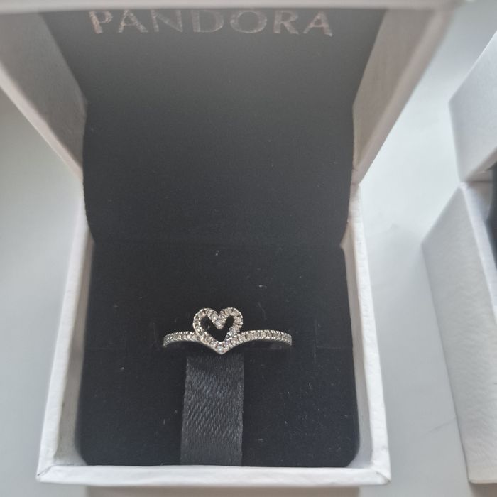 Anel Sparkling Wishbone Heart