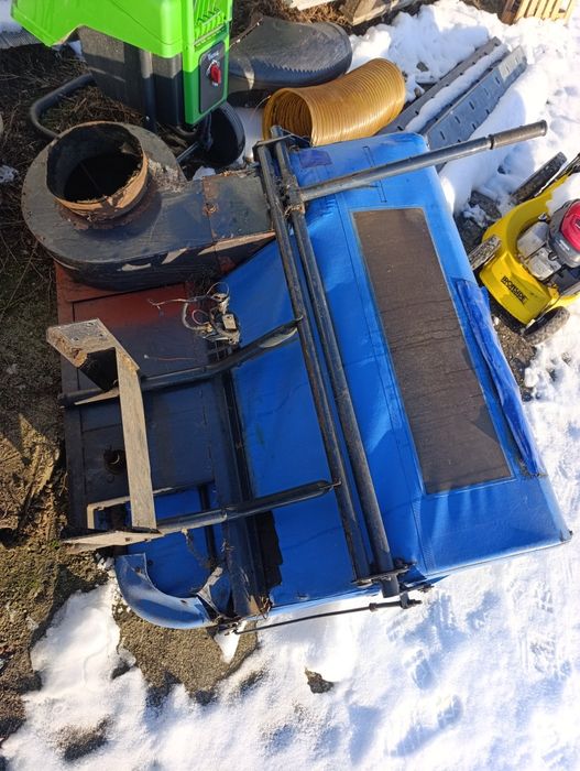 Kosz na trawę Iseki Sg15 kompletny