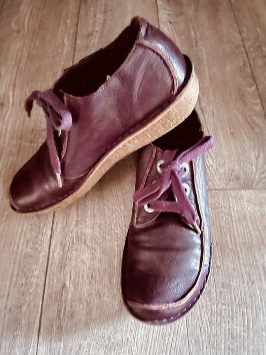 Туфлі  кожані  Clarks(оригінал)