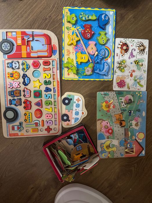 Розвиваючі іграшки. Лот, можна окремо