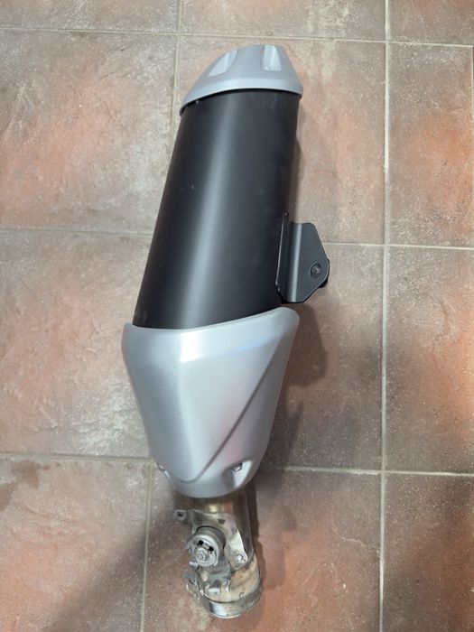 Глушник Yamaha FZ1-N FZ1-S Fazer